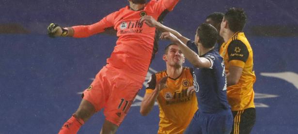 MK SPORTS-关于塞外战狼队对阵蓬莱朱雀队，足球大师赛失利，内线统治篮板——教练团队居功至伟的信息