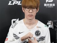 MK体育-TheShy在皇家马德里比赛中爆冷，精彩发挥引发热议！的简单介绍