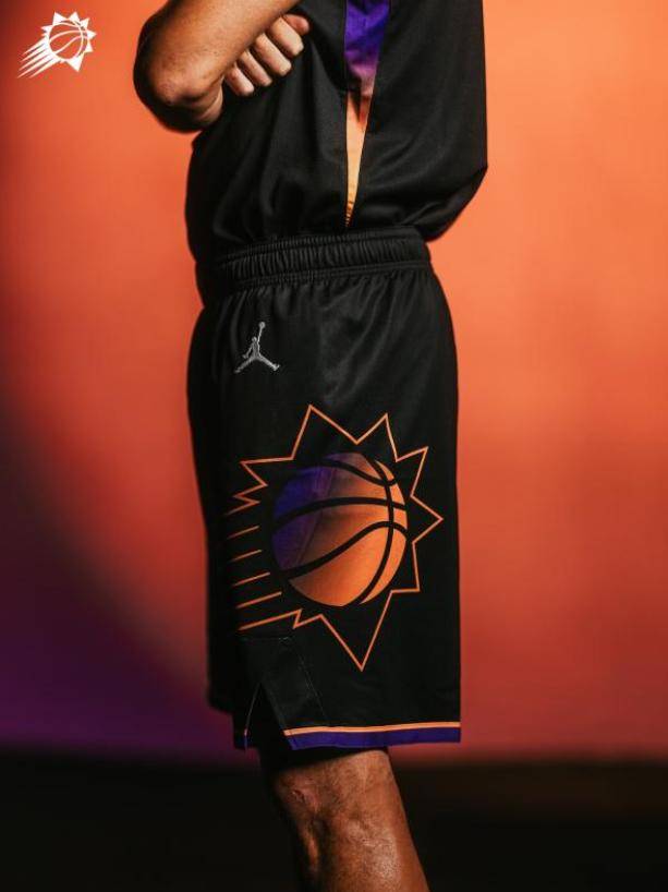 窗口期突围战来临，菲尼克斯太阳围绕德甲远射贴柱，赛场秩序良好，年轻球员得到机会(内马尔决胜高光)